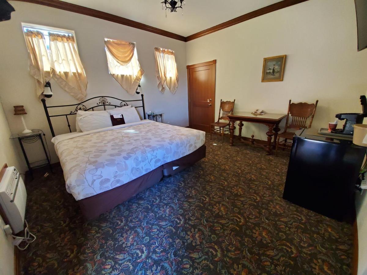 Hotel Manresa Castle à Port Townsend Extérieur photo