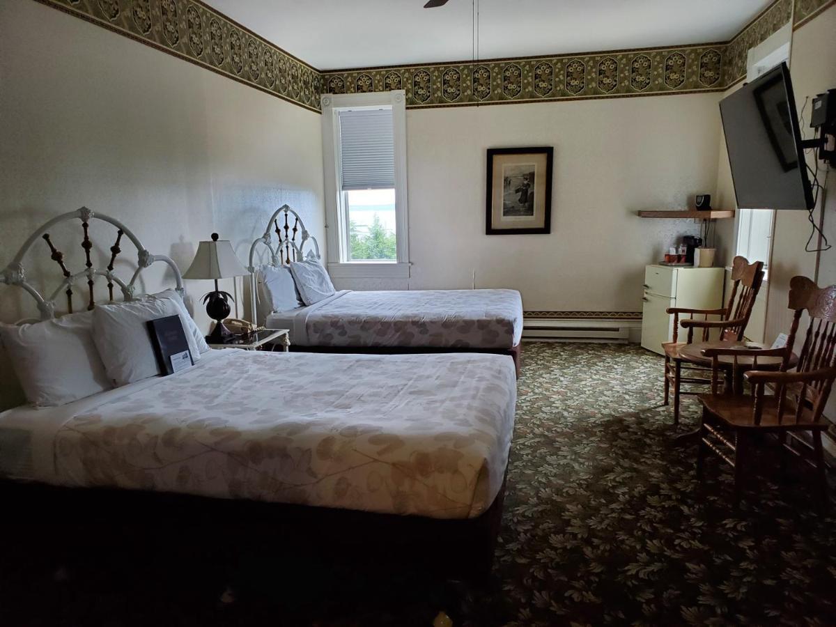 Hotel Manresa Castle à Port Townsend Extérieur photo